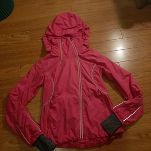 Lululemon raincoat 6